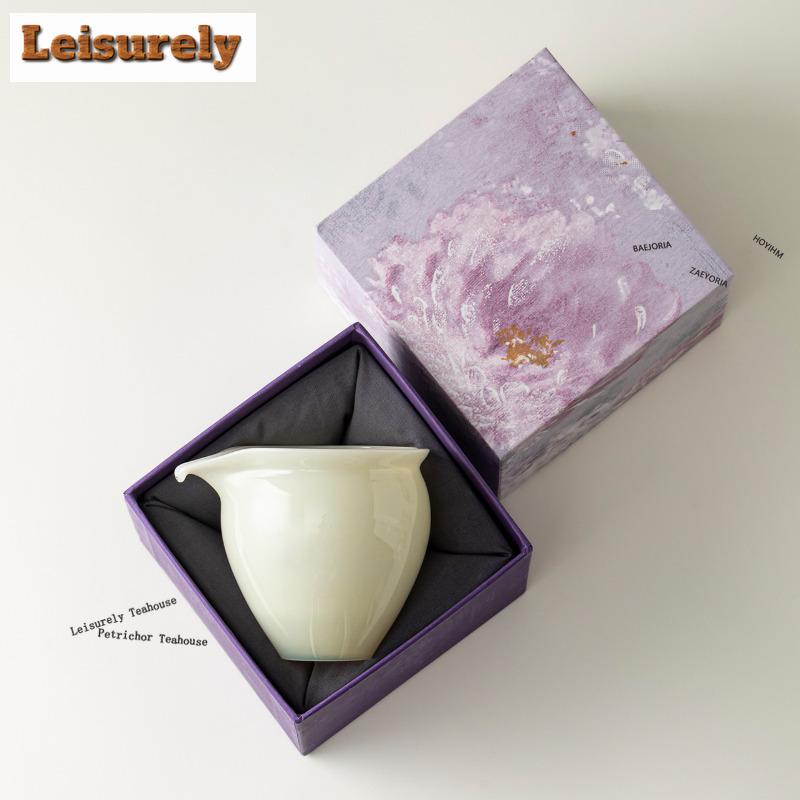 HOYIHM Frost Moon White Ice Jade Glass Tea Pitcher Divide Tea Cha Hai Dispenser Justice Cup Fair Mug Teaset Ornaments Supplies