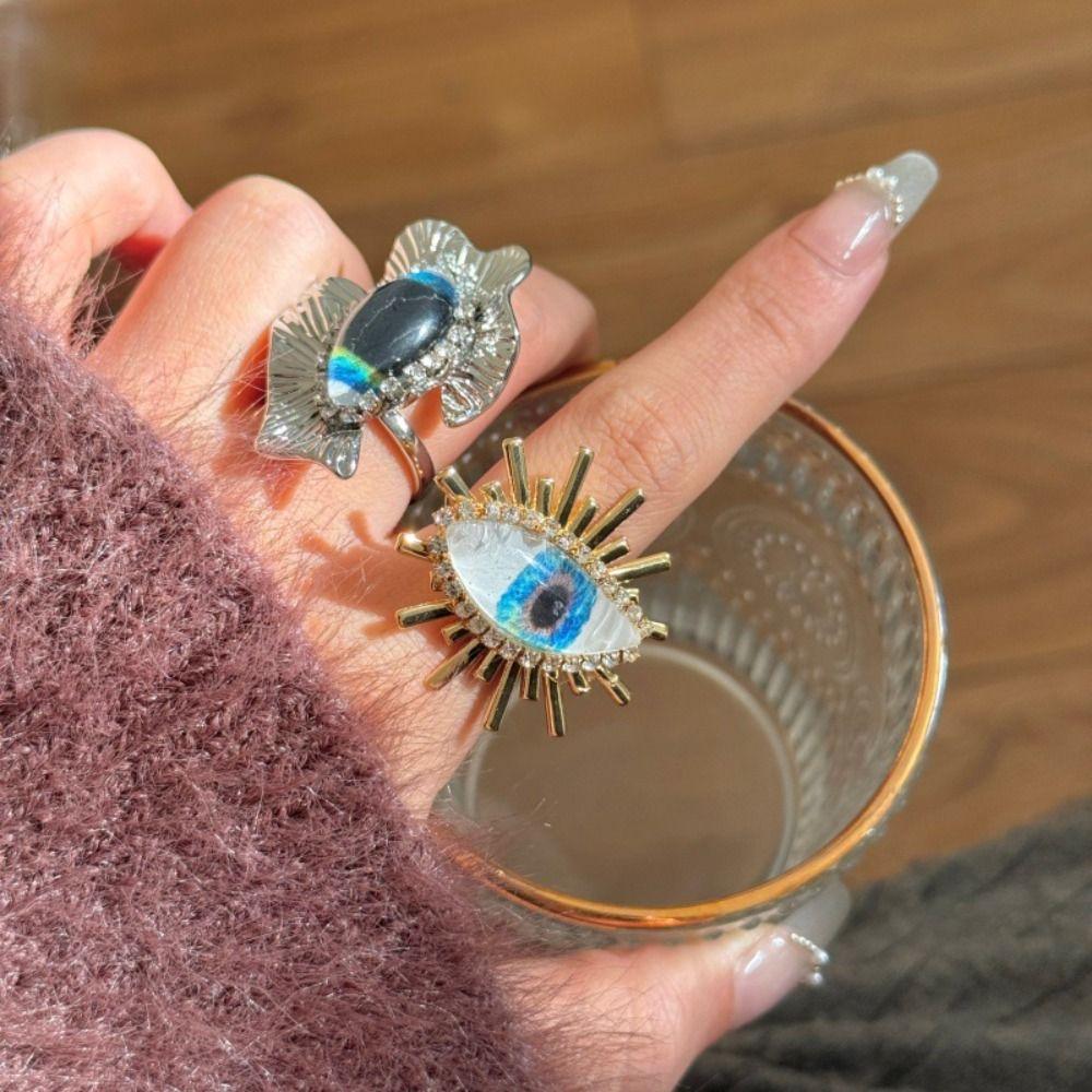 Geometric Exaggerated Ring Blue Eyes Vintage Gold Ring Personality Demon Eye Ring  Gift