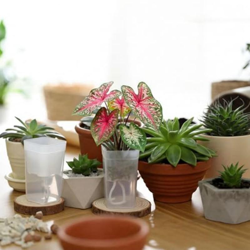 

Для комнатных растений 10 шт. 2,5 Маленькие горшки с автополивом, включая 10 этикеток для растений с отметками уровня воды и дренажными отверстиями