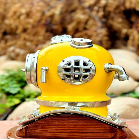 Scuba Diving Helmet 30.48 Cm Yellow US Navy Mark V Divers Helmet Marine Deep Diving Helmet Diving Helmet Mark V Diving Helmet with Base