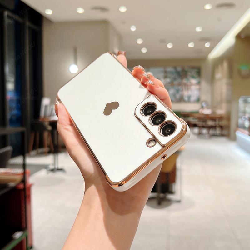 Capa de luxo revestida para Samsung Galaxy S24 S22 S23 Ultra S21 S23 FE A52 A53 A55 A54 A35 A15 Capa de telefone com padrão lateral de coração
