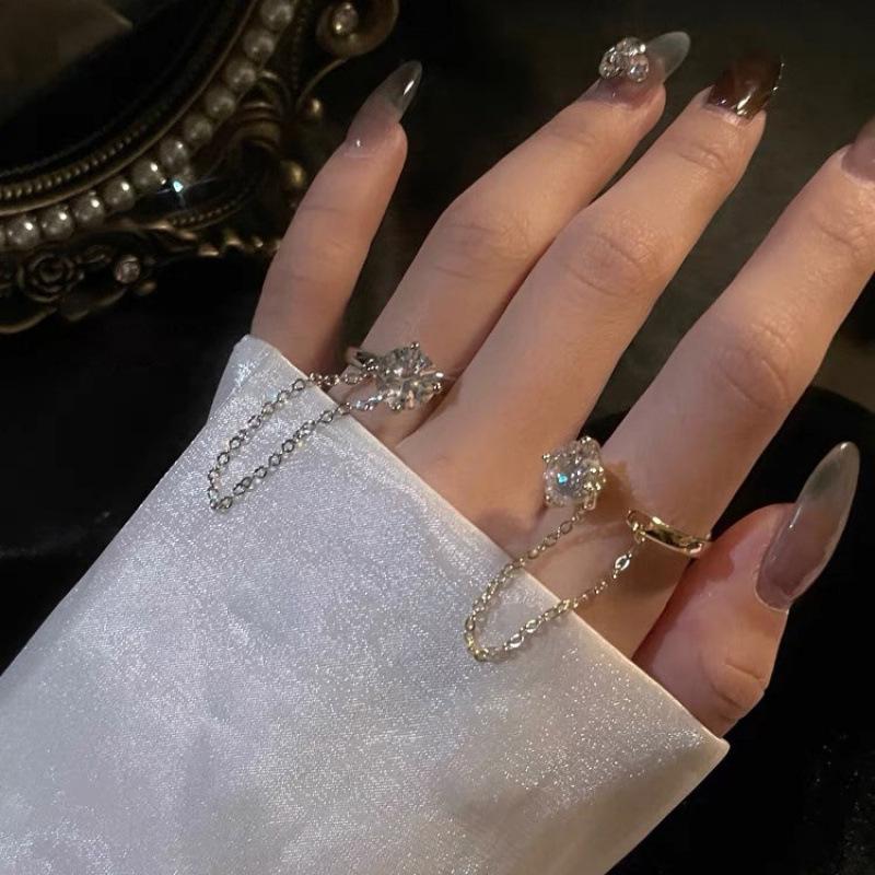 Light Luxury Trendy Women's Chain Ring: Versatile Open Design for Index Finger