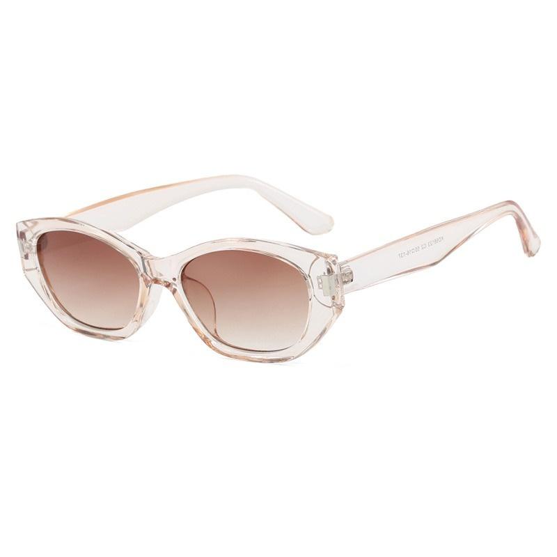 Retro Cat Eye Sunglasses Women Narrow Frame Designer Rivet Punk Gradient Lens Vintage Summer Eyewear