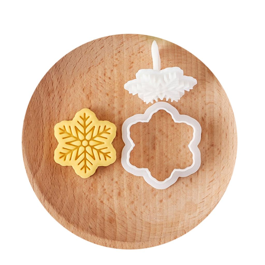 Christmas Snowflake Cookie Cutters Pressable Biscuits Mold Plastic Cookie Stamps DIY Cake Baking Tool Easy to Clean