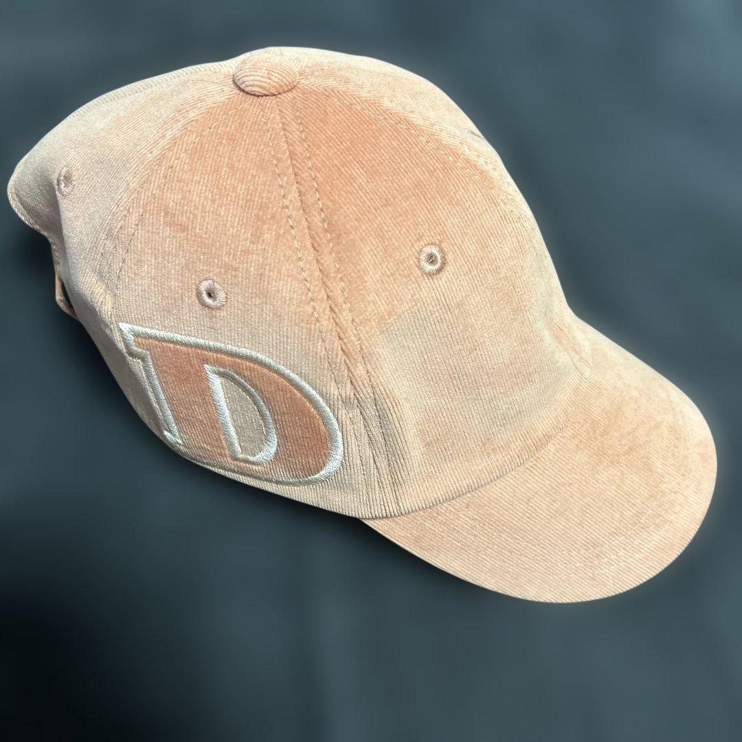 Used Free size cap