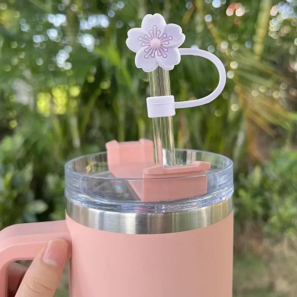 10mm/0.4in Blumenform Strohhalmabdeckung Kompatibel mit Stanley 30&40 Oz Becher Weiche Silikonblumen-Strohhalmabdeckung Strohhalmdeckel
