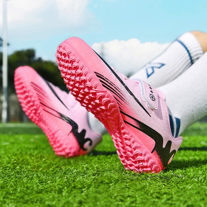 Football Boots for Youngsters Indoor Non Slip Football Shoes Boys High Quality Children Sneaker Tenis Fast-Moving Match Ultralight Soccer Shoes