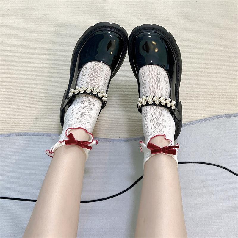Women Spring and Summer Thin Retro Cheongsam Buckle Love Ear Lace Hollow Breathable In The Tube Pile Socks