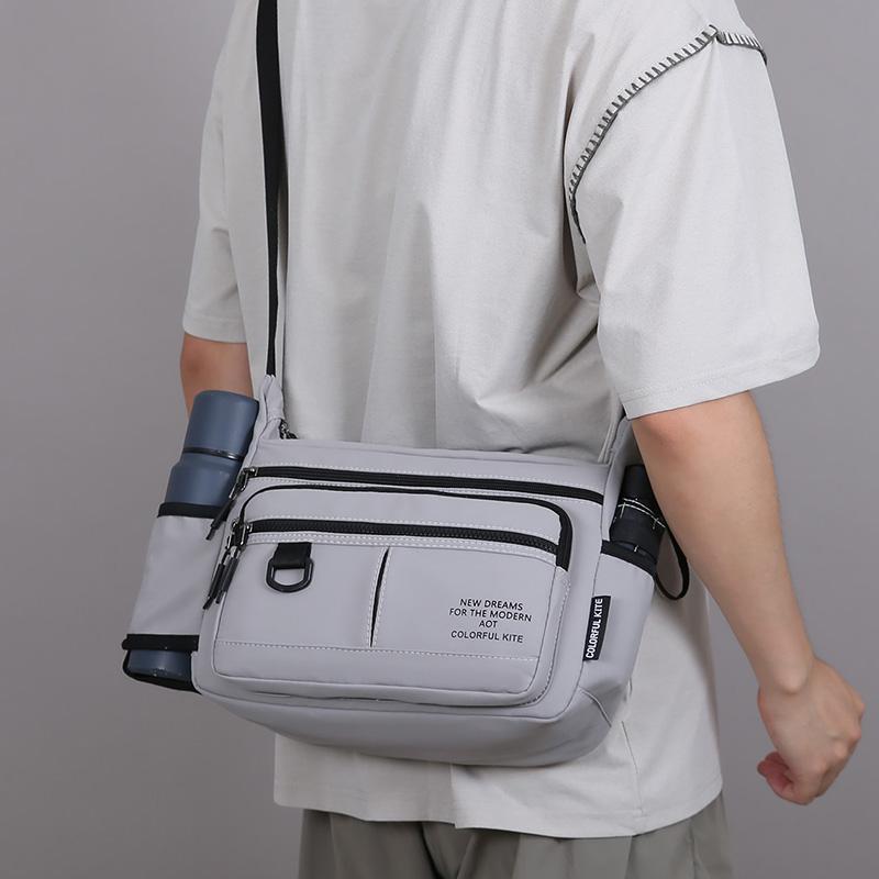 Multi-Zipper Pocket Men Shoulder Crossbody Bag with Bottler Holder Large Space Casual Messenger Bag for Outdoor Daily Use