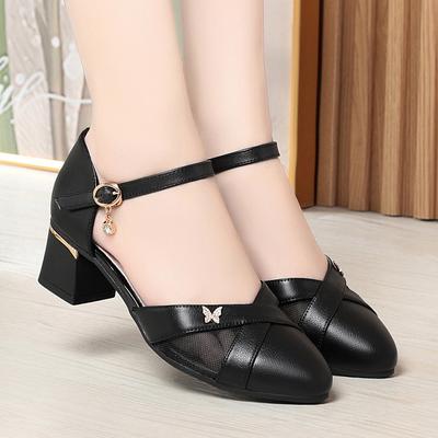 Nieuwe Mode Zomer Gesp Riem Dames Sandalen Puntige Neus Vierkante Hak Pumps Zachte Zool Neuskap Moeder Sandalen