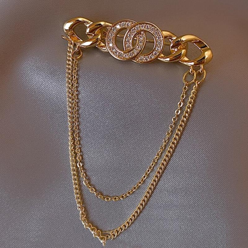 Elegant Alloy Brooch: Premium Niche Women's Versatile Corsage for Coats and Suits