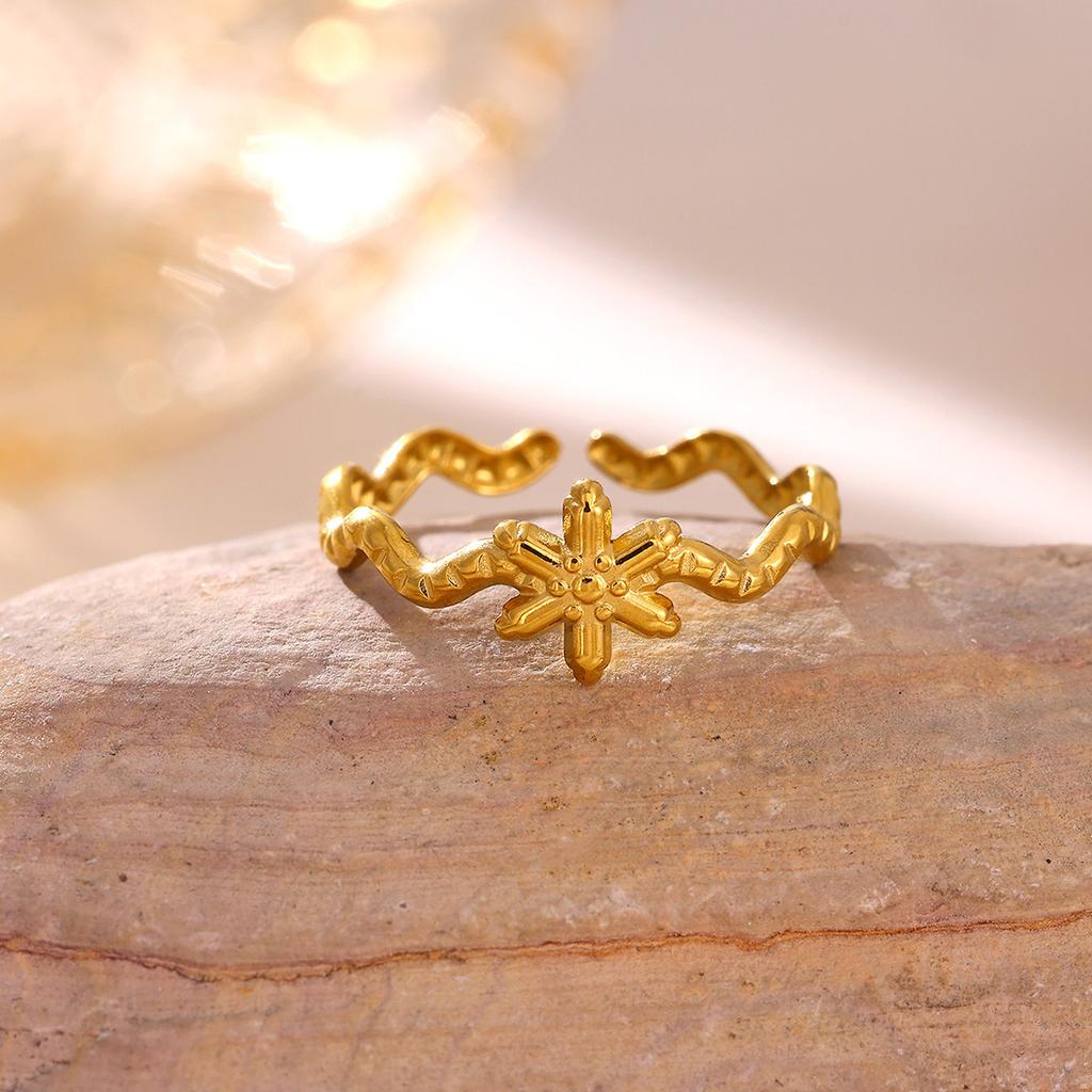Romantic Mini Heart Proposal Rings For Women Elegant Fashion Gold Color Stainless Steel Ring Minimalist Anillos Wedding Jewelry
