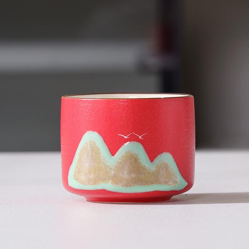 Zhuang Luhuapin Distant Mountain Hand-Painted Teacup
