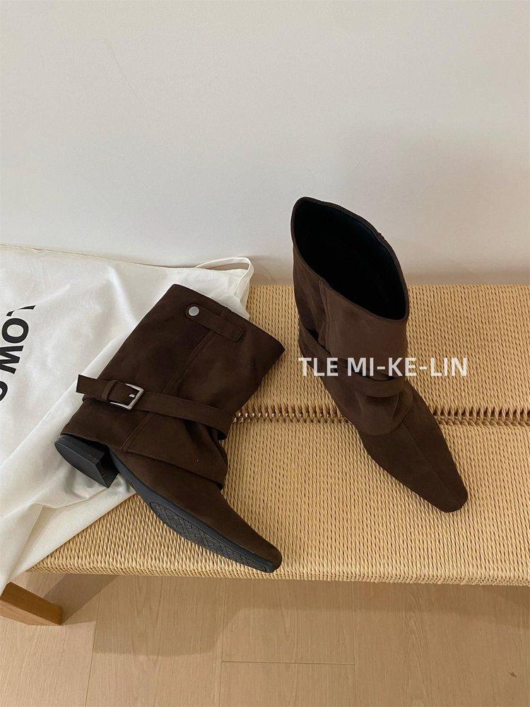 Version cuir de vache des joueurs doux et épicés~! Bottes courtes Martin à talons épais et boucle de ceinture à tête ronde pour femmes, style fried street