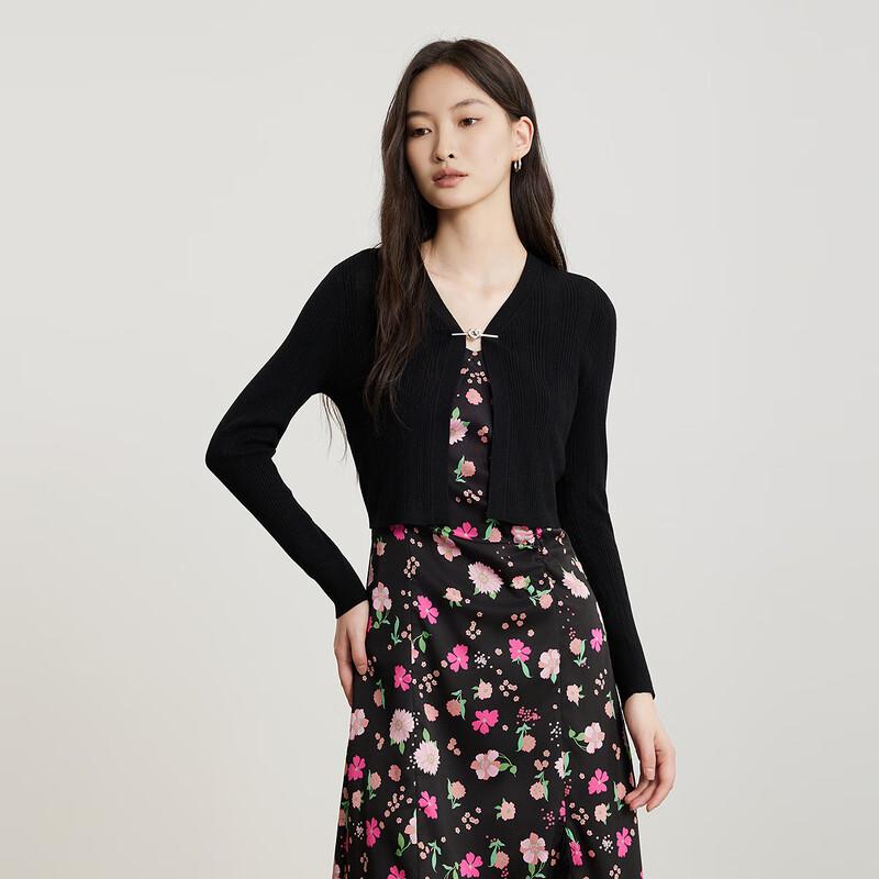 Gejin Women's Short V-Neck Knit Cardigan