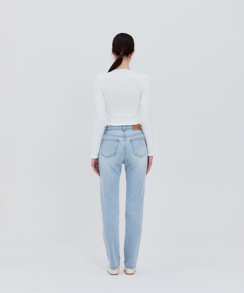 NOT YOUR ROSE Hook Square Top (White)