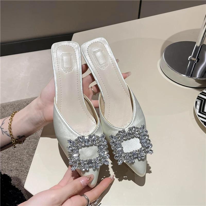 Pantofi noi pentru femei Muli noi Pantofi cu toc înalt pentru femei Mocasini de modă pentru nuntă Femei Sandale cu strasuri cu vârf ascuțit Doamnelor Zapatos Mujer