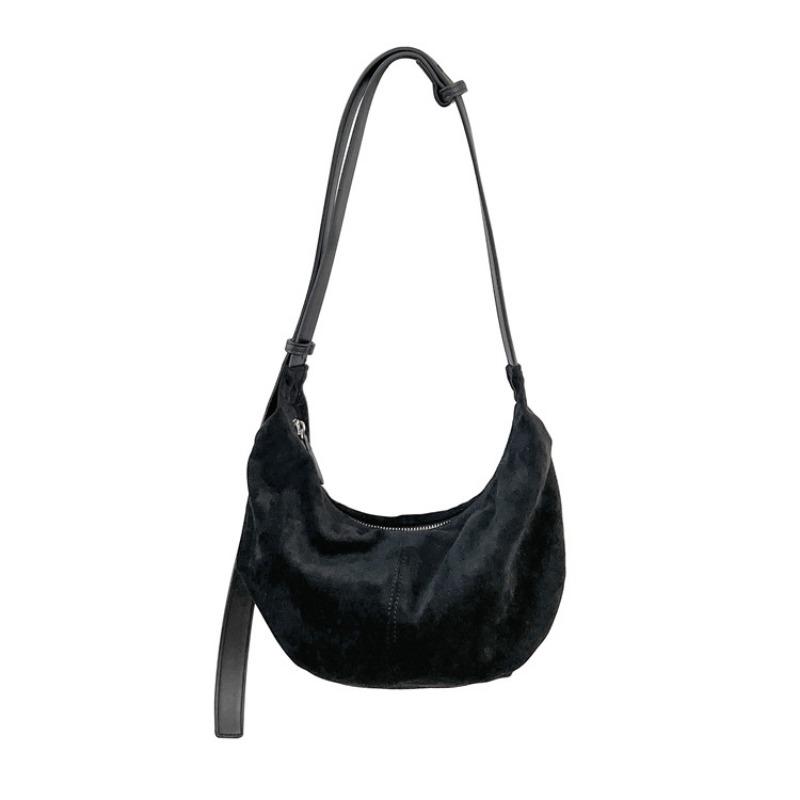 Suede dumpling bag logo casual versatile shoulder bag women's versatile large capacity autumn and winter messenger bag plush