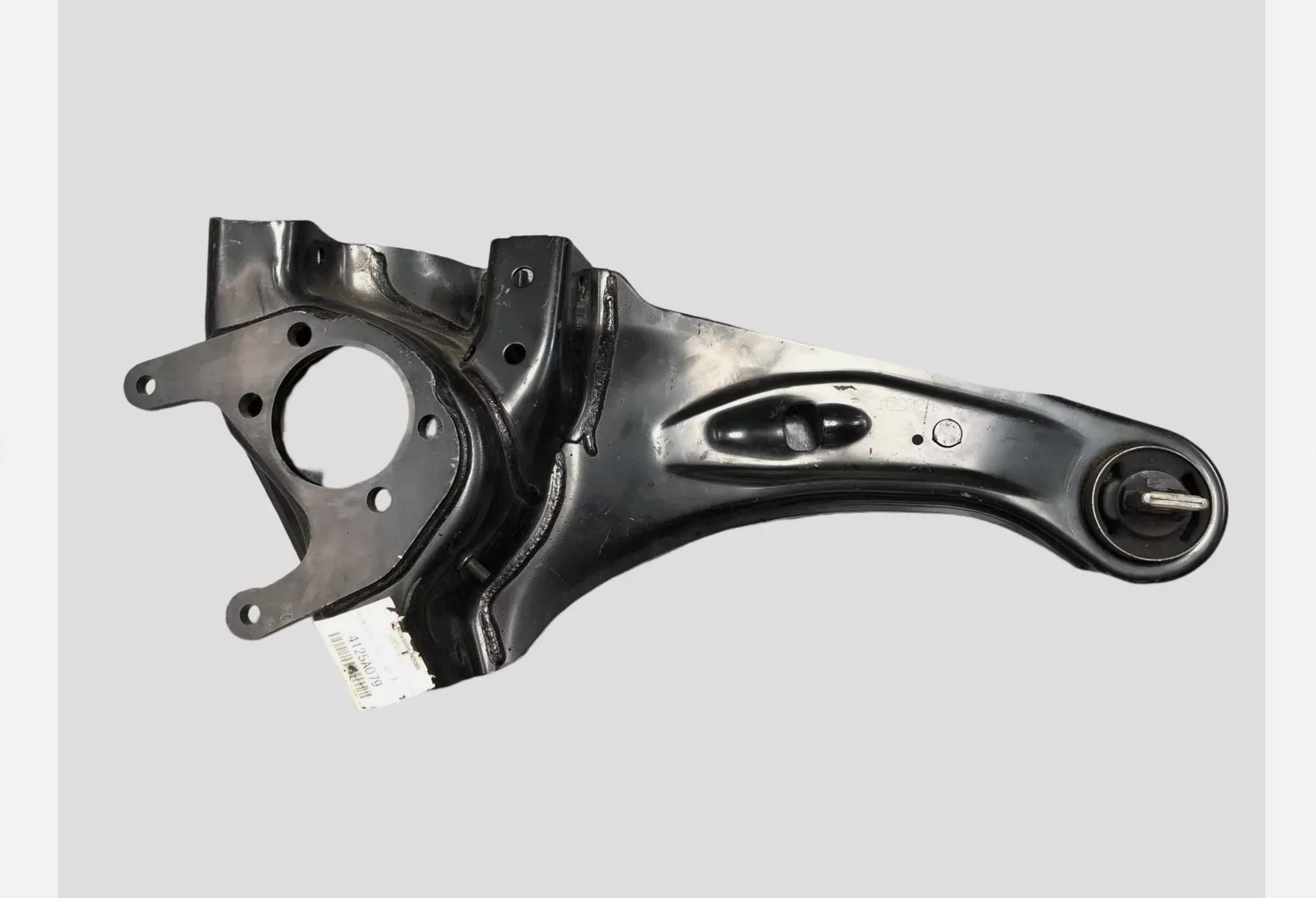 

Genuine Mitsubishi OEM ARM ASSY, RR SUSP TRAIL, LH 4125A079