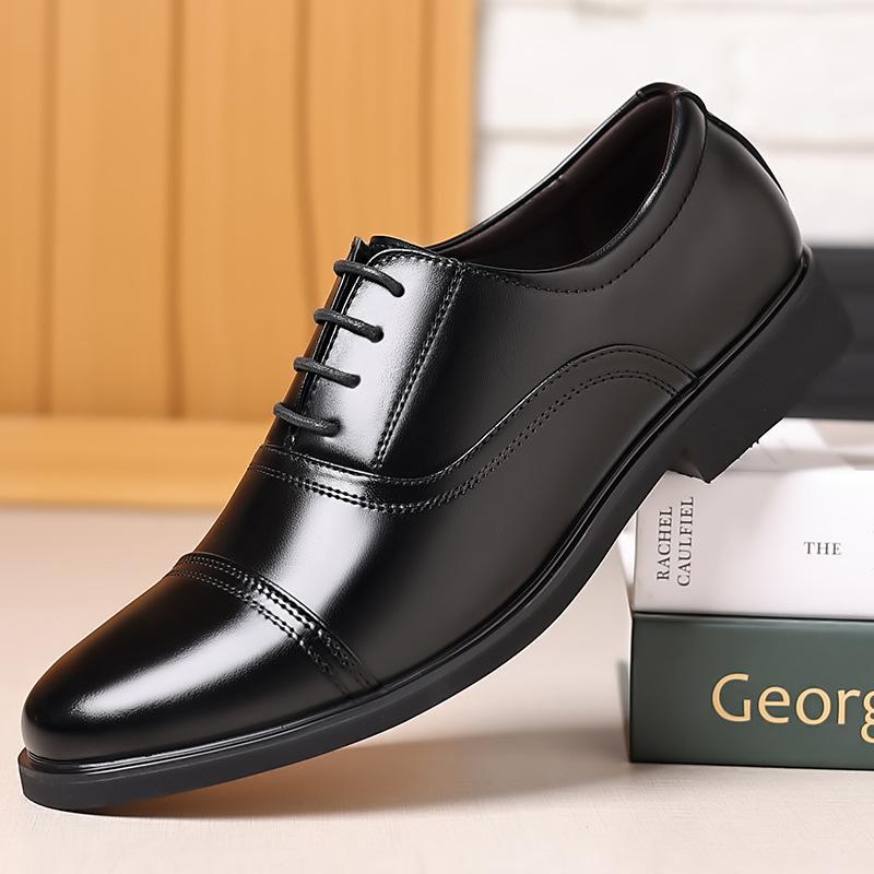 Men's Spring and Autumn Patent Leather Business Dress Shoes Fashion Casual Increase Designer Shoes Male Solid Color Wedding Shoe