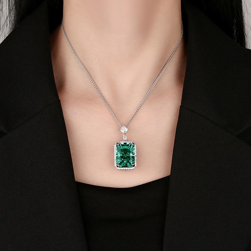 15x20mm Paraiba Tourmaline Color Pendant Necklace Square Emerald Cut Green Gemstone Halo Pendant Luxury Party Jewelry for Women