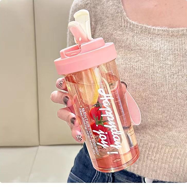 High-Temperature Resistant Summer Straw Cup - Stylish Plastic Tea and Water Separation Cup for Girls
