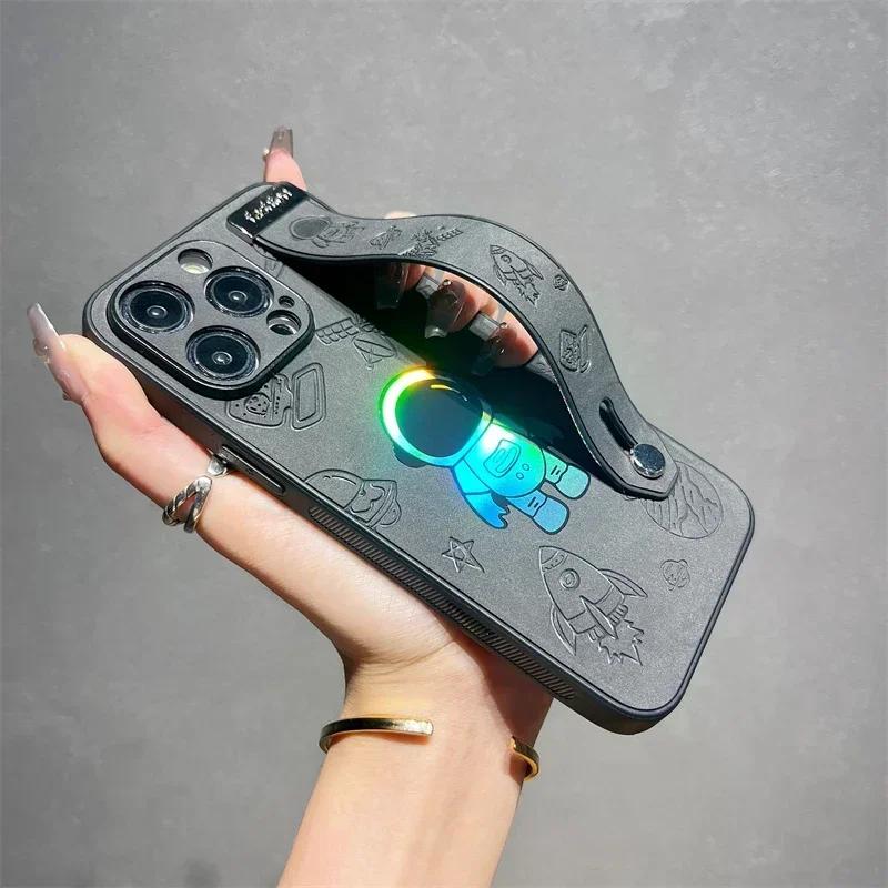 Luxury Laser Astronaut Wrist Strap Holder Leather Case for IPhone 15 14 13 12 Pro Max Plus 11 IPhone13 IPhone15 ProMax i15 Cover