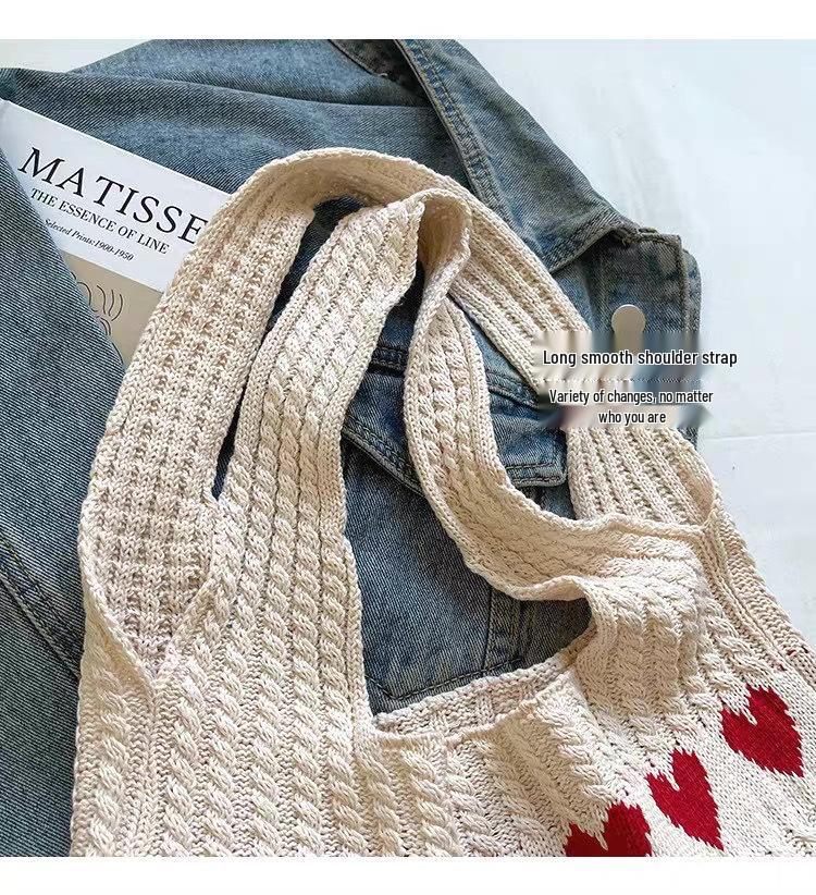 Women's Large Capacity Summer Beach Crossbody Straw Woven Bag