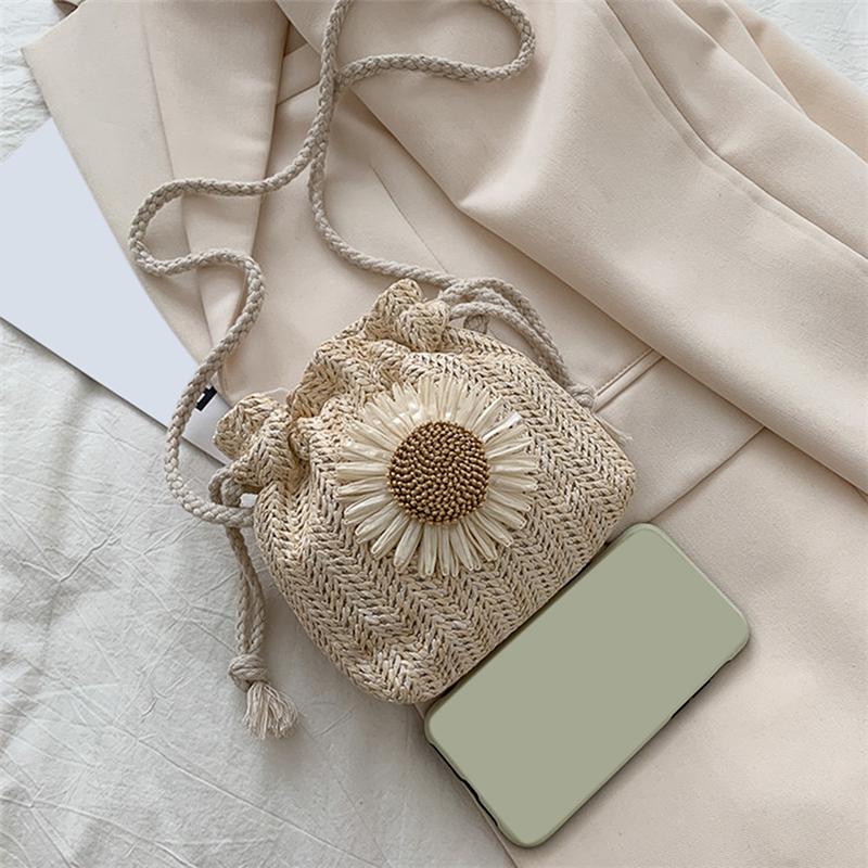 Rattan Woven Women Straw Bag Handbag Knit Flower Summer Beach Woman Shoulder Messenger Khaki White Bags Fashion Creative
