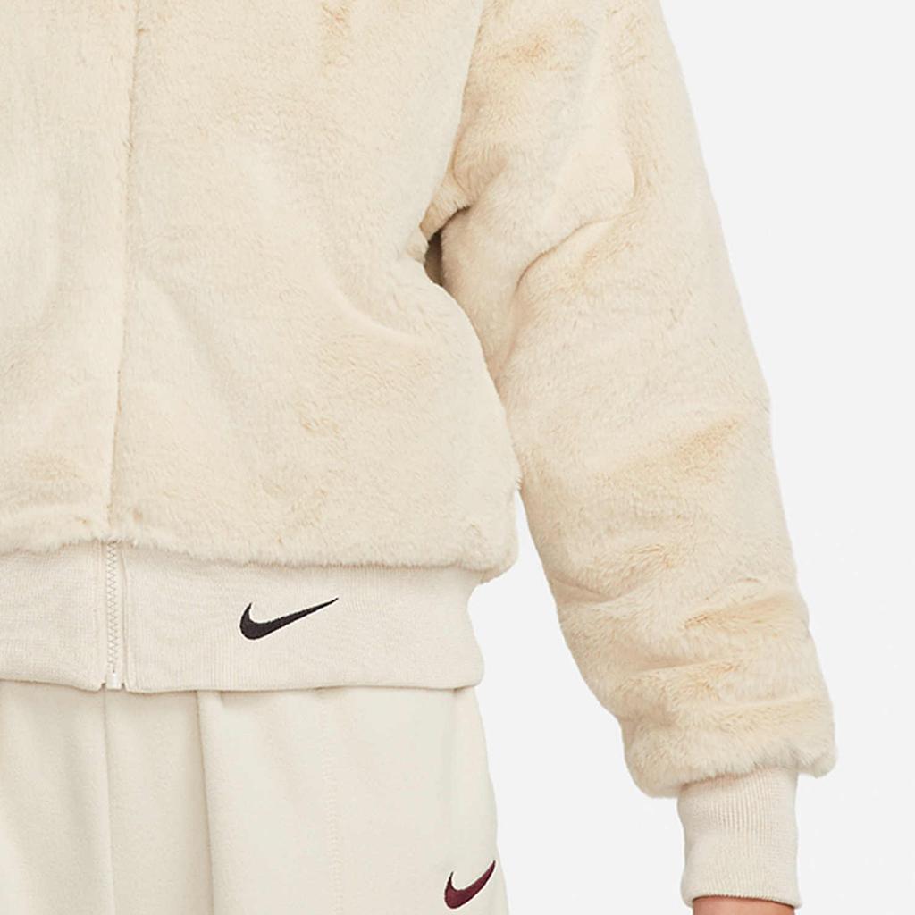 Nike Sportswear Essentials Series Mikina s kapucí s potiskem loga Volná bunda z umělé kožešiny Dámské bundy Vinově žlutá DV7064-206