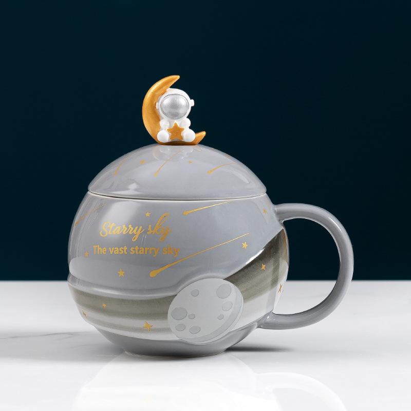 Creative Cartoon Planet Mug Cute Astronaut Ceramic Mug Gift Souvenir Mug 400ml