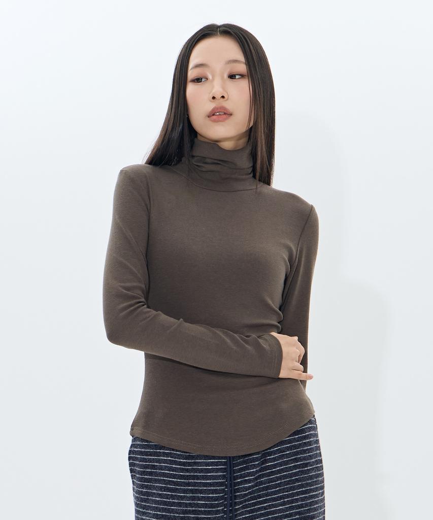 MOAA Sleek Warm Turtleneck (Khaki)