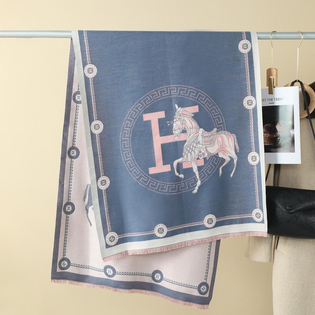 Double-Sided Women's Winter Ink Painting Snood: Imitation Cashmere Scarf for Air-Conditioned Rooms.