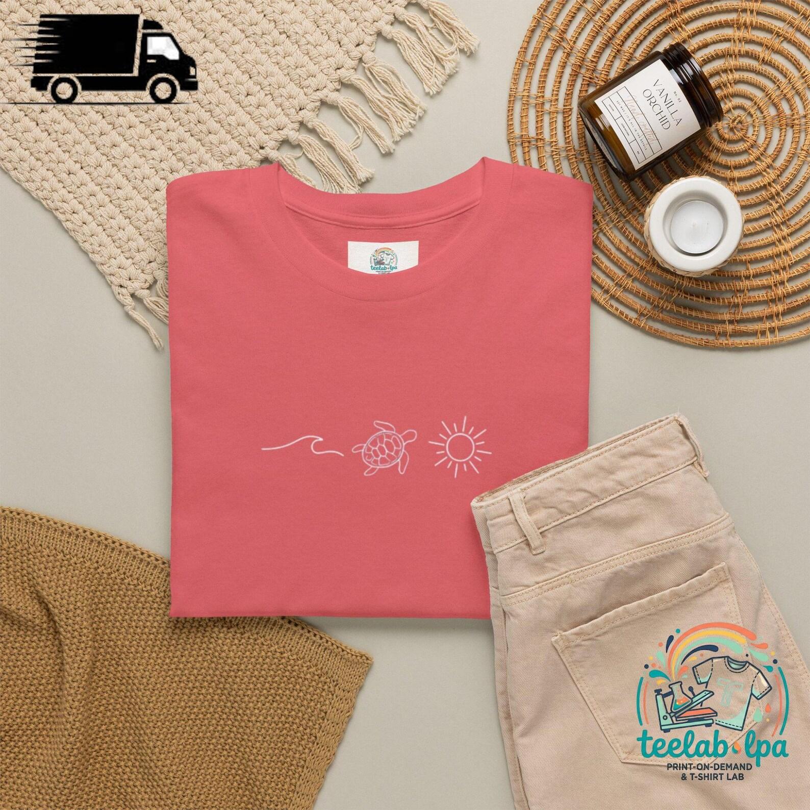 Summer beachwear-style tee, sea turtle and sun t-shirt, ocean vibes graphic, unisex vacation outfit S