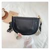 Saddle Bag A Niche Hand-held Fashionable Shoulder Bag with A Slanted Design