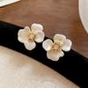 Acrylic White Camellia Flowers Stud Earrings for Women Fashion Temperament Zircon Earring Party Wedding Jewelry Wholesale