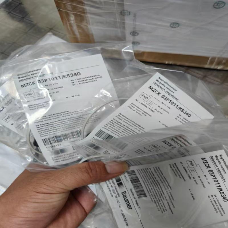 New Baumüller FPDM 12P5101 Optoelectronic Sensor