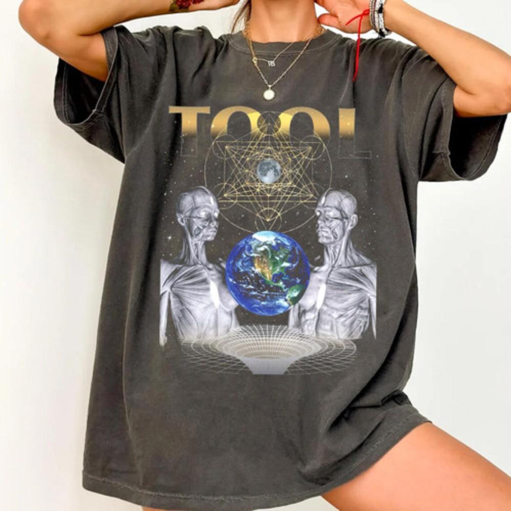 

Retro TOOL band Tshirt musicthemed Tshirt unisex loosefitting fashionable vintage style pure cotton streetwear shirt 4XL