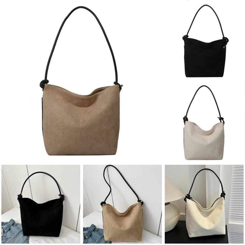 Urban Minimalist Large Tote Bag With Magnetic Closure For Daily Use