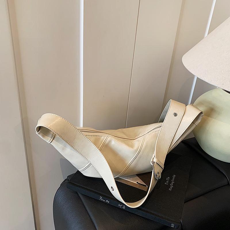 Large Capacity Bag New High-end Lightweight Dumpling Bag Retro Lazy Casual Shoulder Messenger Bag