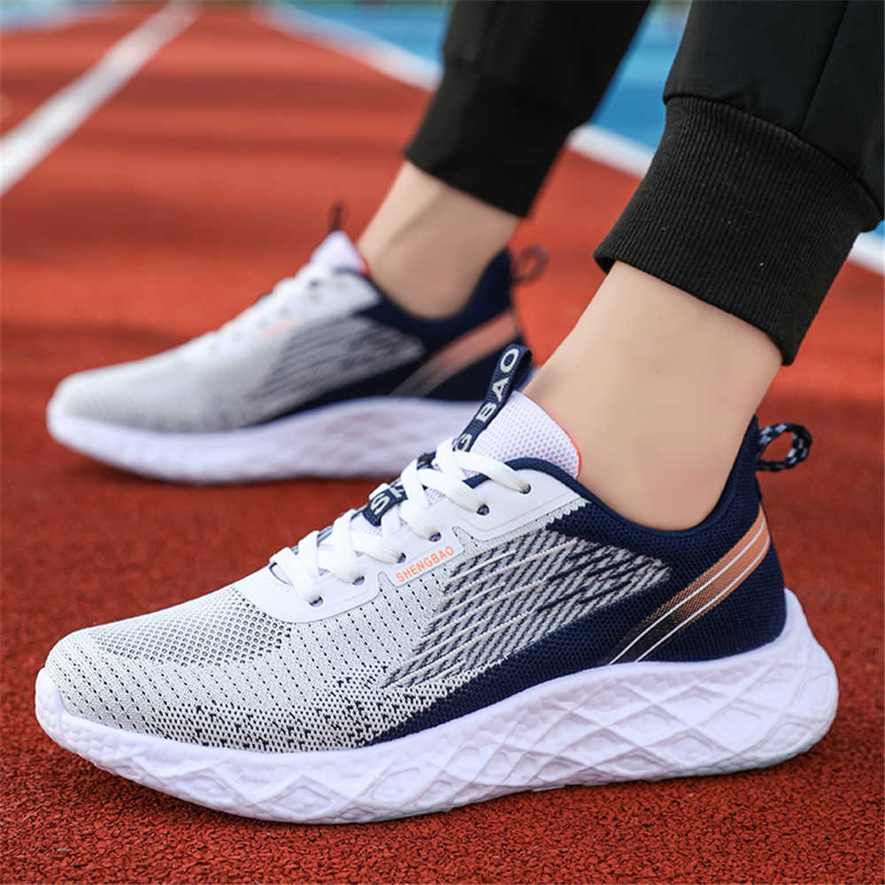 Men Casual  Run Shoes Vulcanize Sneakers Luxury Brand Men Luxury Designer Boots Sports Best Selling Lace-Up Outdoor Casual Shoes