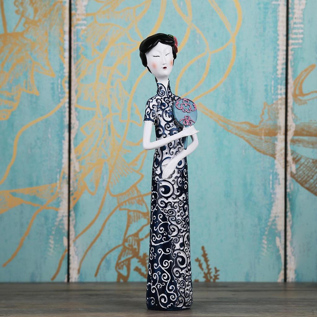 Chinese Ancient Lady in Qipao Statue