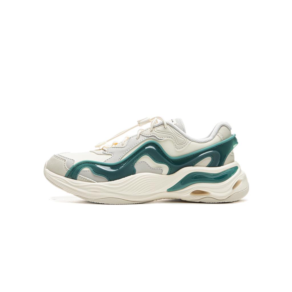 Li Ning Kids Sports Lifestyle Series Synthetic Leather Fashion Durable Low-Top Casual Shoes Kids Sneaker Light-Green YKCU168-15