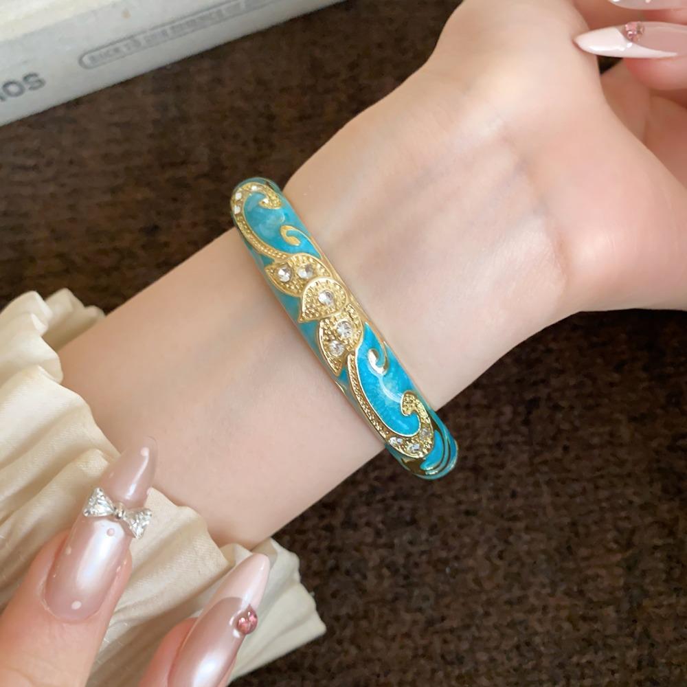Traditional Chinese Flower Bangle Enamel Women's Hand Bracelet Vintage Cloisonne Bangle Ladies