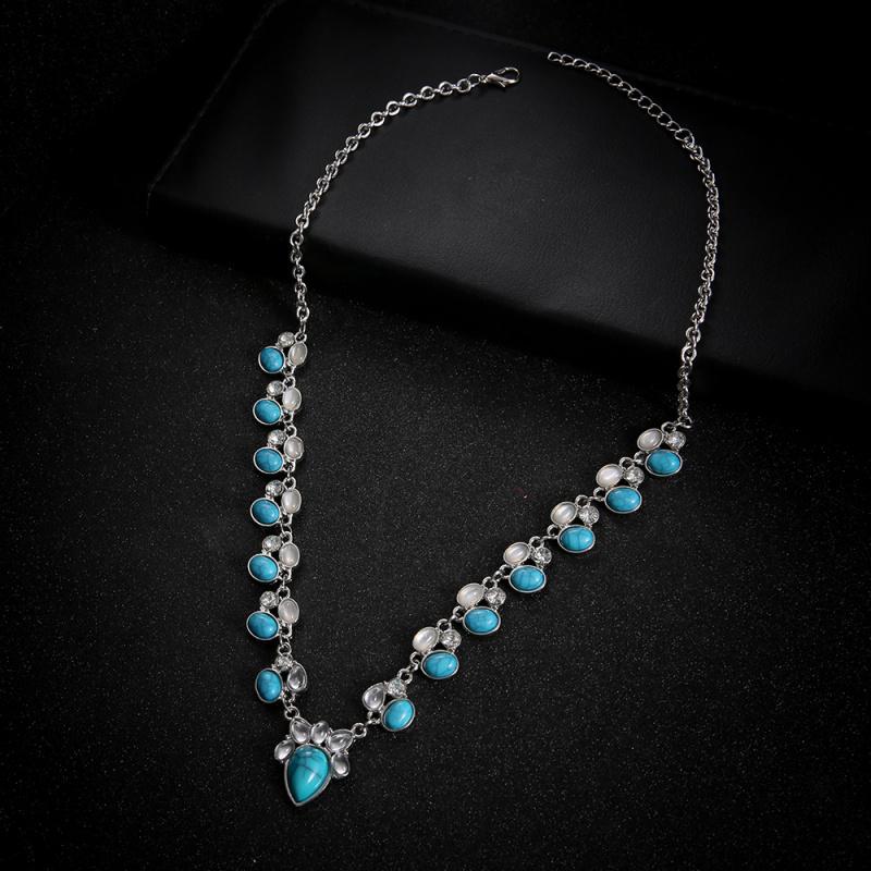 Female Creative Personalized Necklace Alloy Set With Turquoise Fashion Bohemian Style Flower Necklace Pendant Daily Jewelry Gift