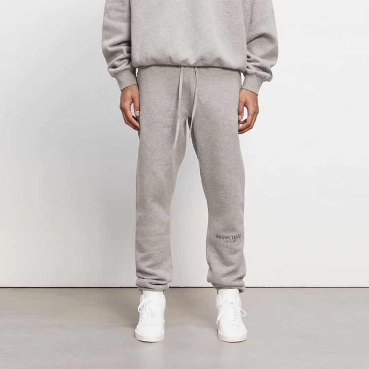 Fear of God Essentials Fleece Joggebukser Melert Havregryn Reflekterende Logotrykk Løse Amerikansk Tungvektsstrikk Joggere 0130250500117260