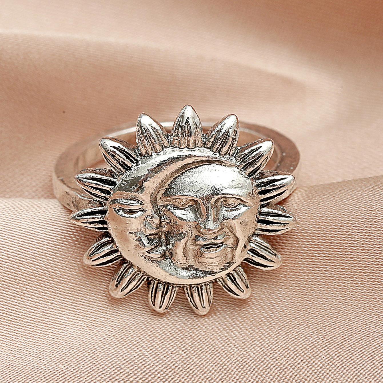 

Vintage Sun And Moon Open Ring For Women Retro Personality Stacked Design Zircon Fashion Jewelry