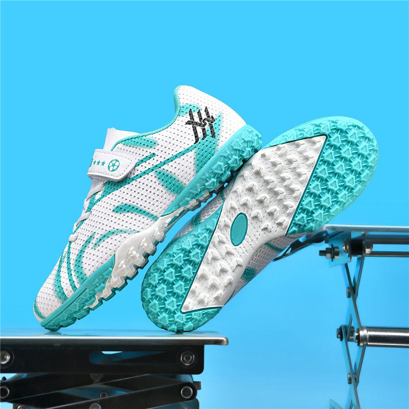 Professional children's football shoes boys primary school students broken nail shoes children's training boys middle school children's game shoes