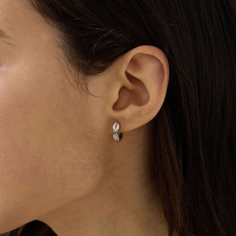 Eenie Beenie Cross One-touch Earrings ENJ24EW026,ENJ24EP027