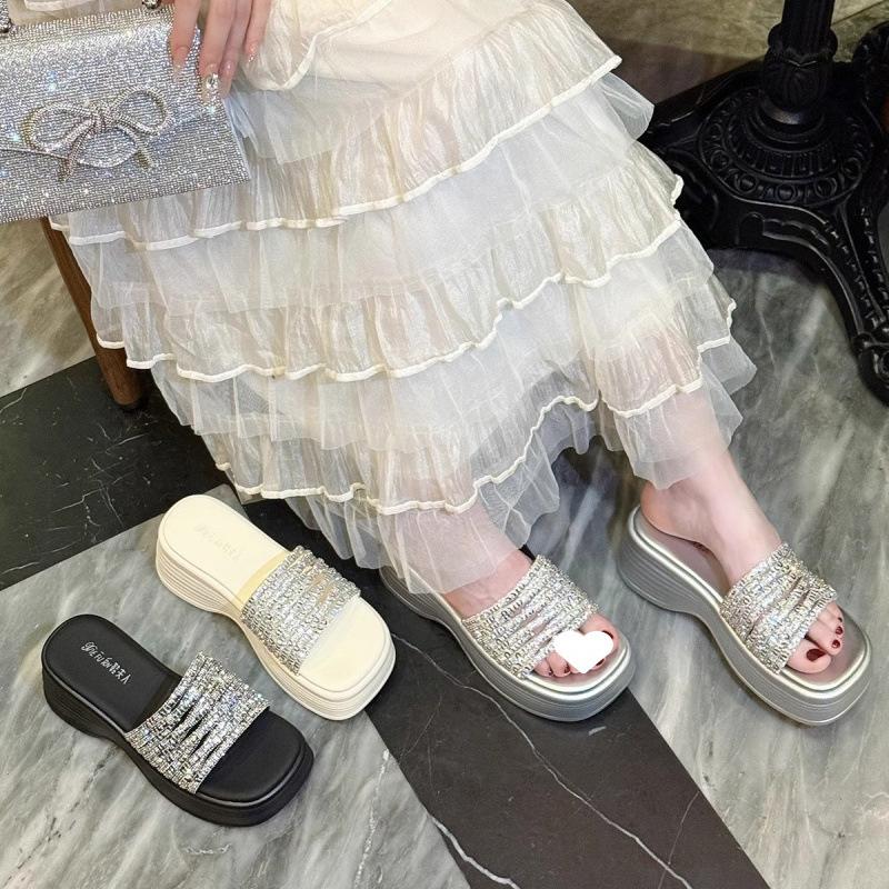 One-word Slippers Slope Heel Rhinestone Thick-soled One-word Slippers 2025 Summer New Outer Wear with Skirt Open-toed Cool Slippers